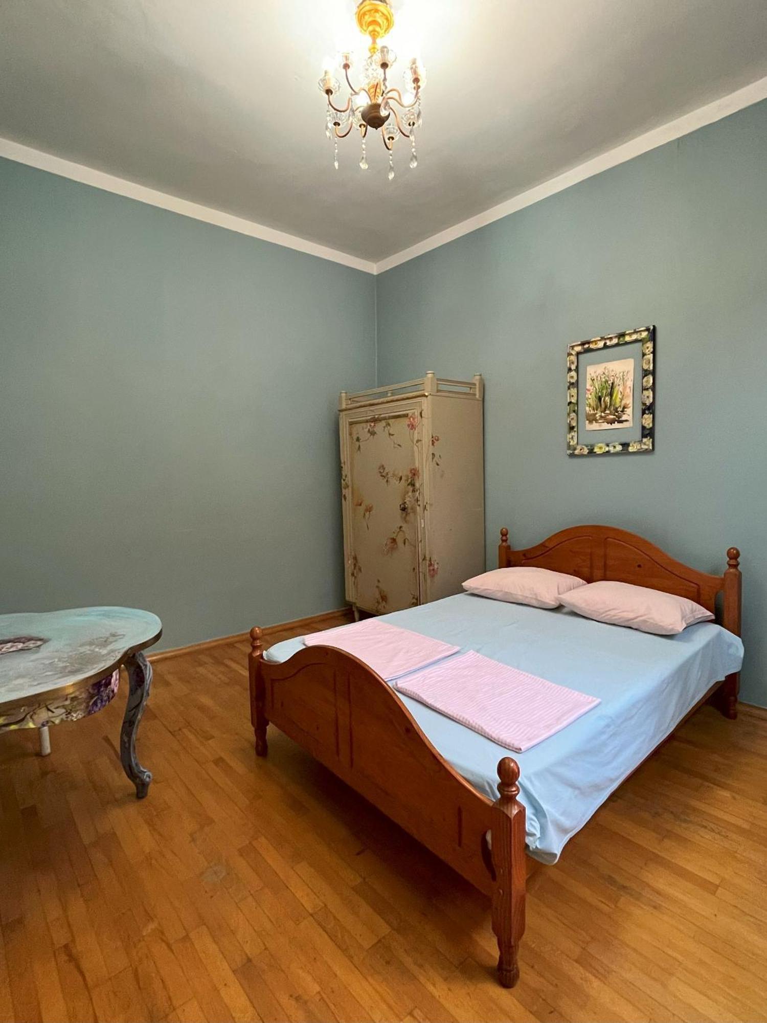 Guest House One Two Three Tiflis Dış mekan fotoğraf