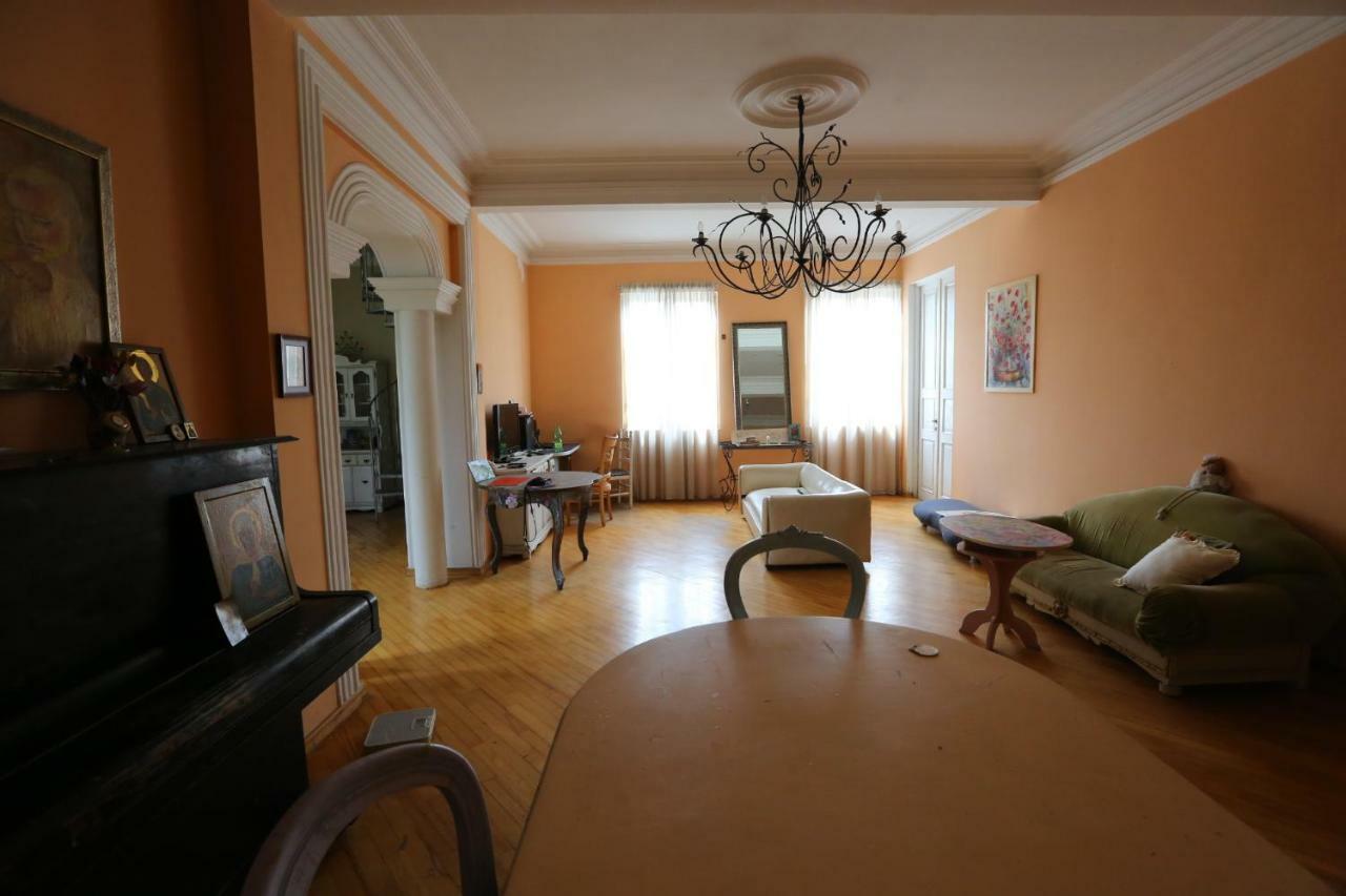 Guest House One Two Three Tiflis Dış mekan fotoğraf