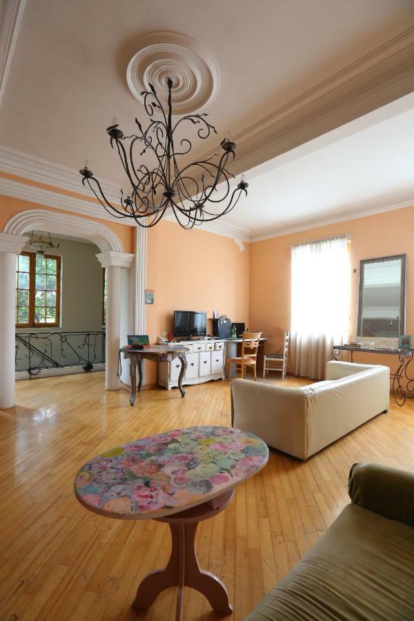 Guest House One Two Three Tiflis Dış mekan fotoğraf
